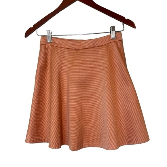 Club Monaco Women's Peach A-Line Above The Knee Lined Mini Flare Skirt - Picture 4 of 8